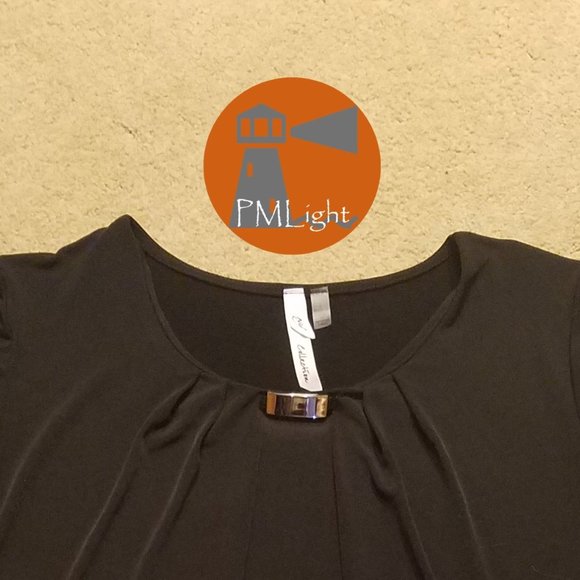 NY Collection Top Large Black with Silver Accent - Picture 1 of 4